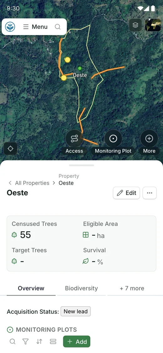 Demo property Oeste on Android: boundary outline and monitoring plots on the map above the record drawer